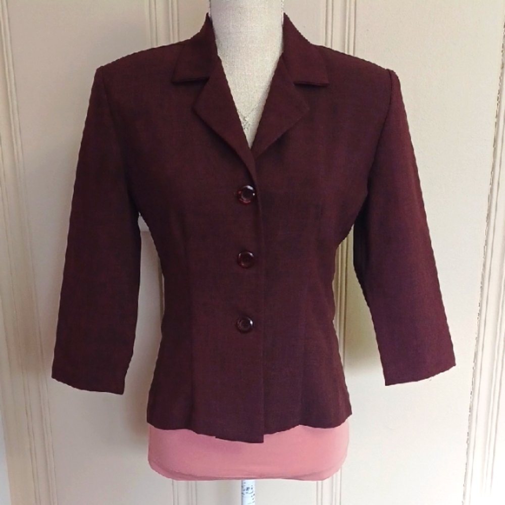 Charlotte Russe Women's 7/8 Burgundy Fitted Three Button Career Blazer